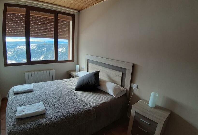 פונדק Apartamentos Mirador De Gúdar