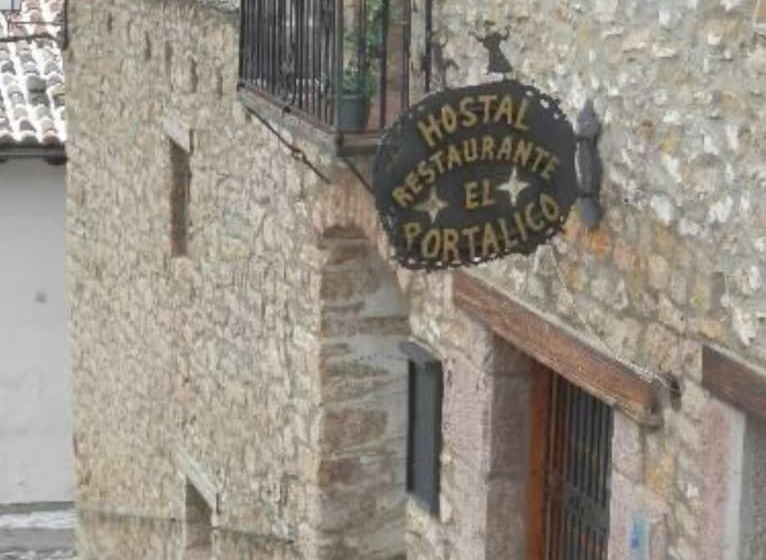 Hostal El Portalico