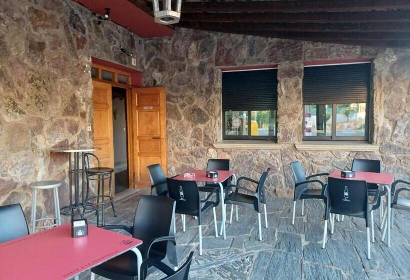 فندق فئة نجمة واحدة Cavenes Del Cabaco By Unusual Hotels