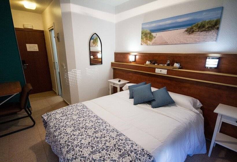 פונדק Ria De Bilbao