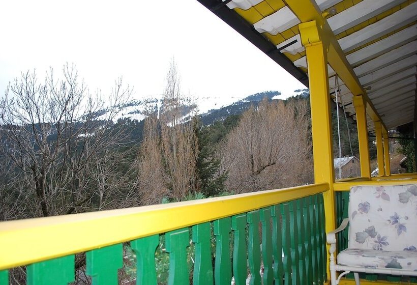 בית מלון כפרי Adsera