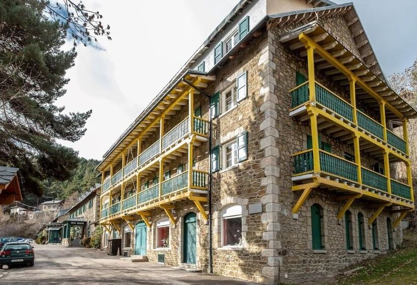 בית מלון כפרי Adsera