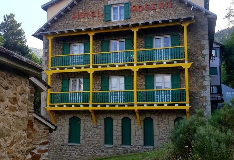 בית מלון כפרי Adsera