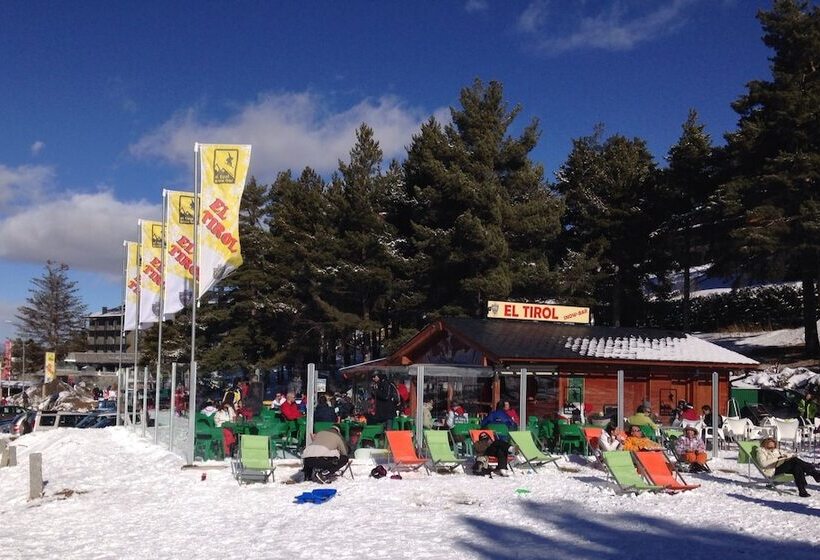 בית מלון כפרי Adsera