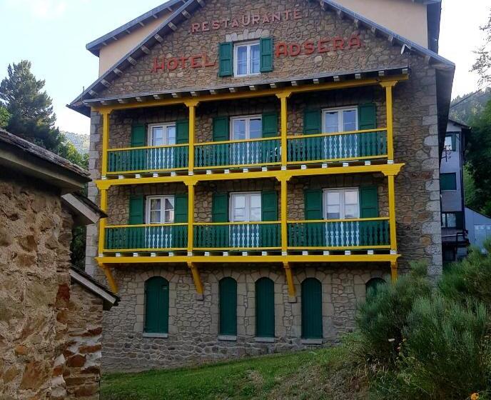 בית מלון כפרי Adsera