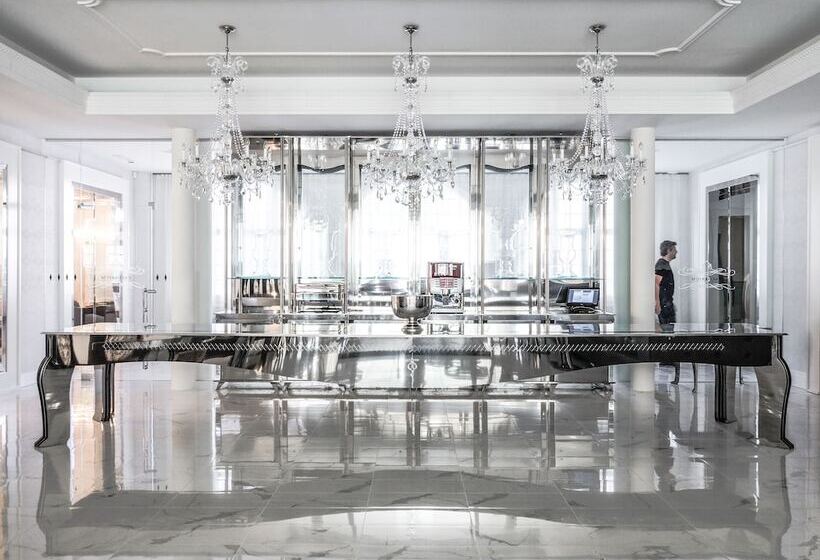 ホテル Balneari Termes Orion