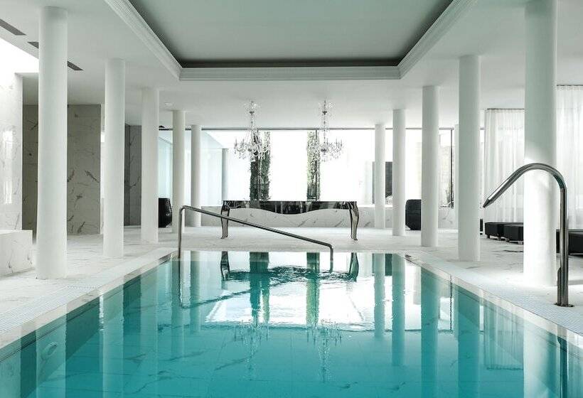 ホテル Balneari Termes Orion