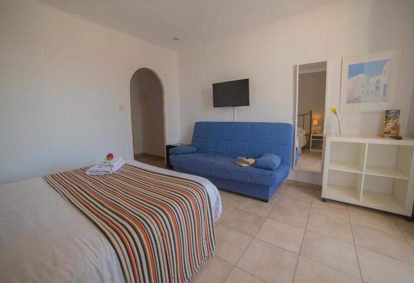 Casa Del Mar Hotel & Apartaments