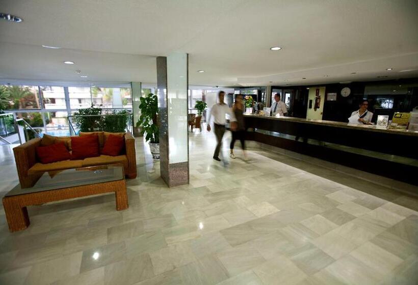 호텔 Catalonia Oro Negro