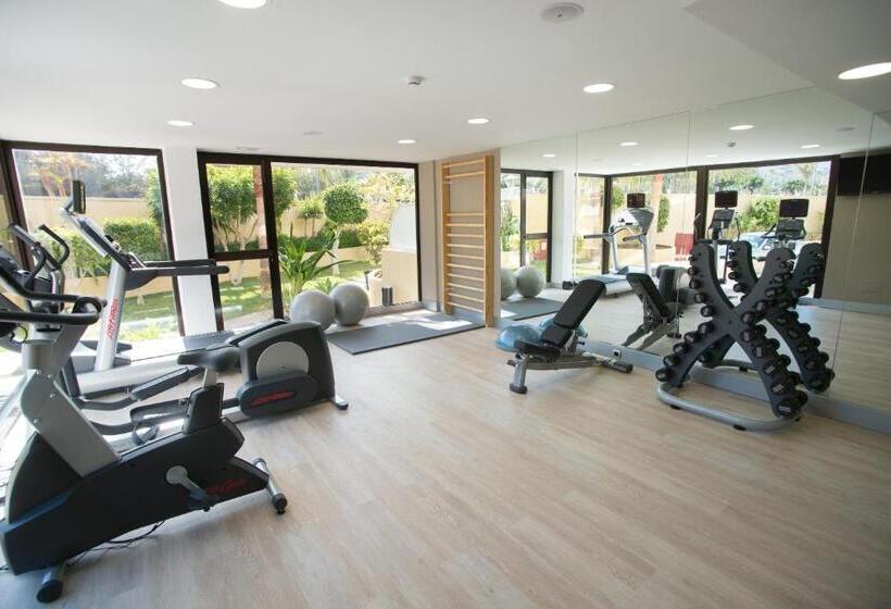 호텔 Catalonia Oro Negro