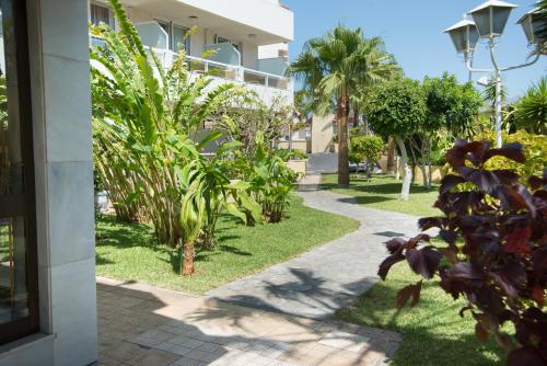 호텔 Catalonia Oro Negro