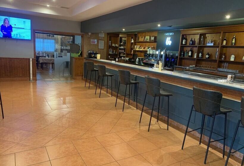 호텔 Ciudad De Plasencia