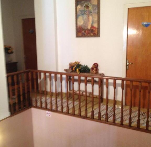 فندق Comodoro