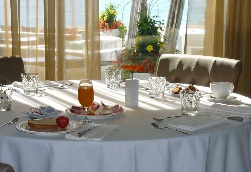 Cosmopolita Hotel Boutique & Spa