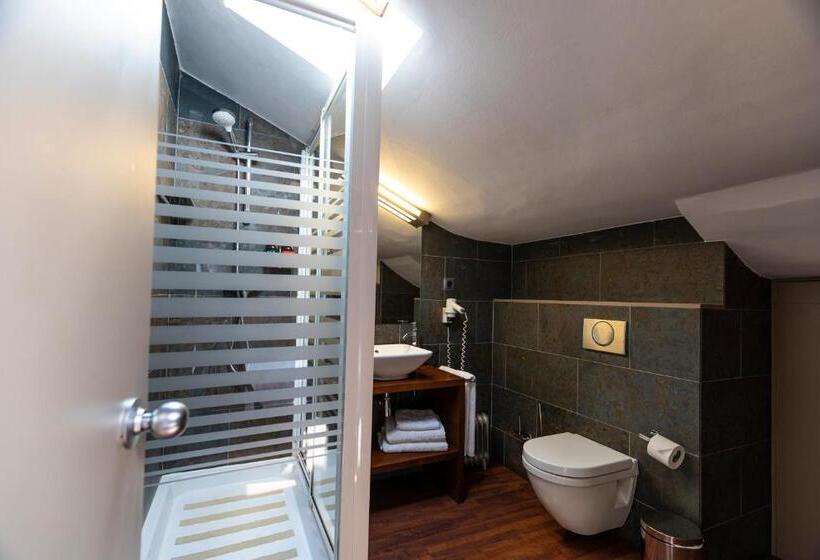 Отель Del Prado