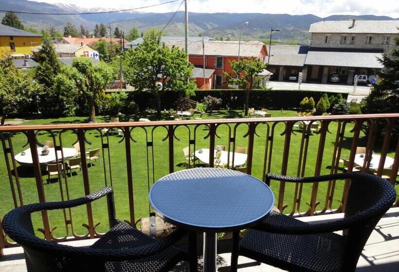 Отель Del Prado