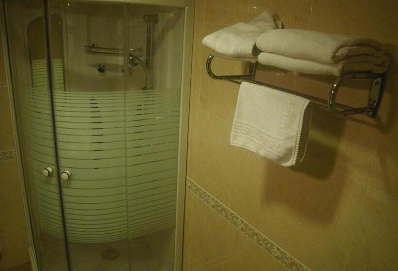 ホテル Duque De Osuna