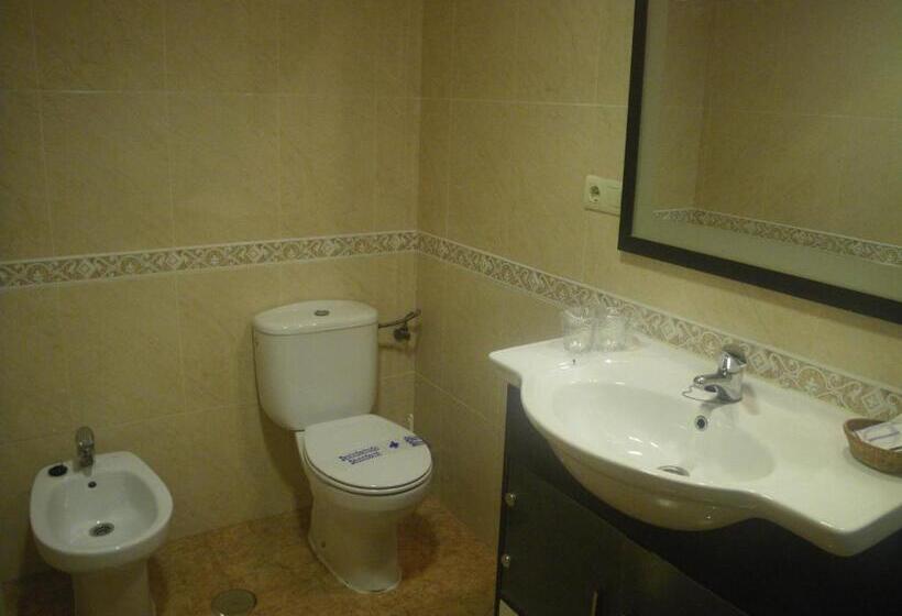 ホテル Duque De Osuna