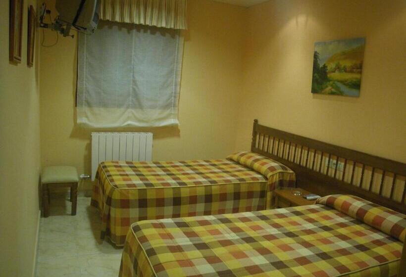 ホテル Duque De Osuna