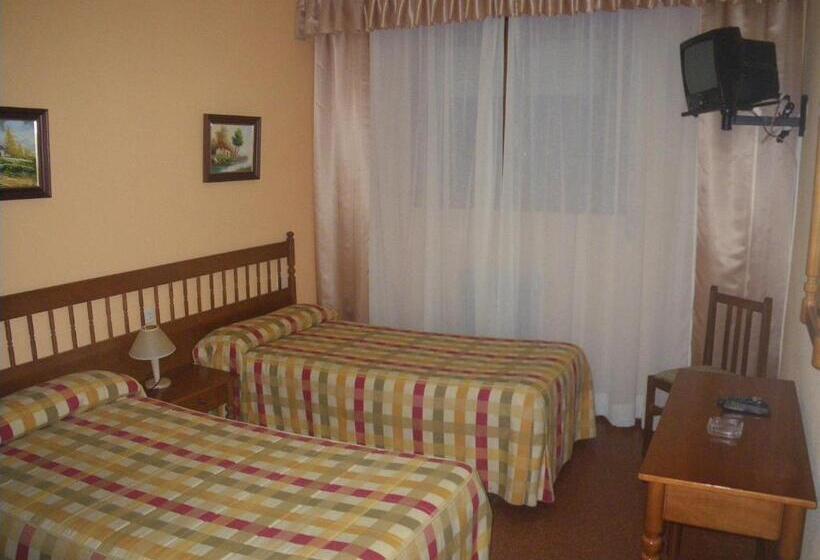 ホテル Duque De Osuna