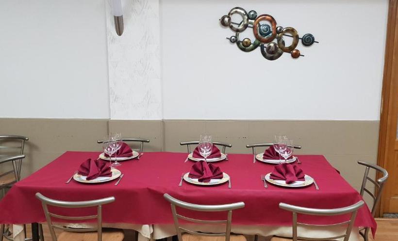 酒店 Hostal El Busto