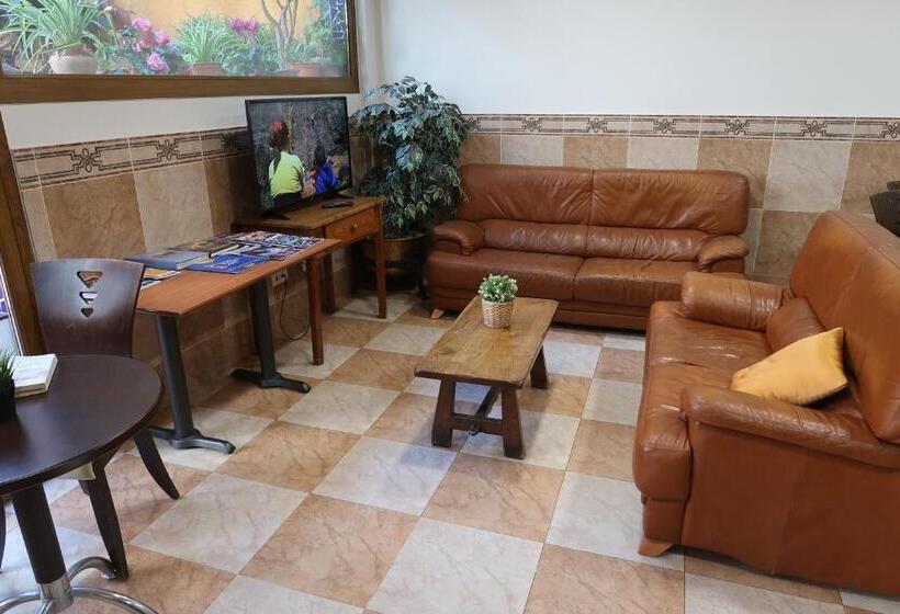 בית מלון כפרי El Cami