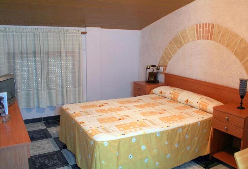 בית מלון כפרי El Torreon Del Miguelete