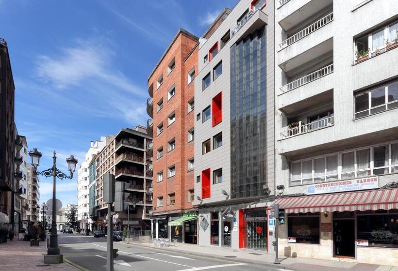 Exe Hotel El Magistral