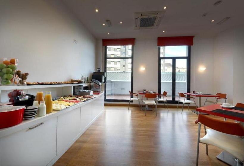 Exe Hotel El Magistral