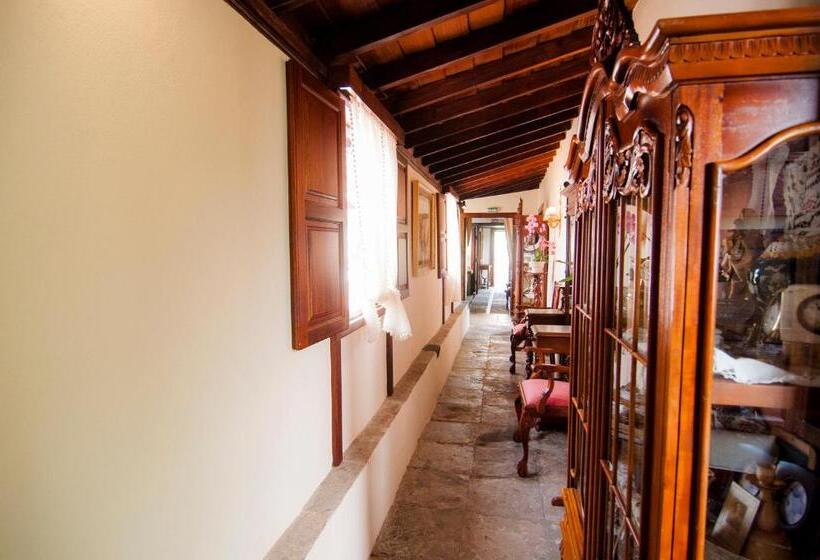 فندق Finca Arminda