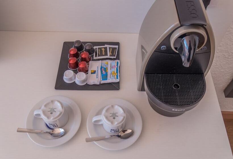 בית מלון כפרי Golden Mar Menuda