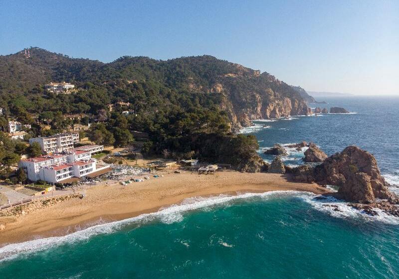 בית מלון כפרי Golden Mar Menuda