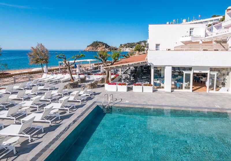 בית מלון כפרי Golden Mar Menuda