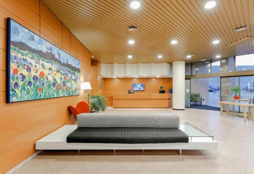 Отель Hesperia Sant Joan