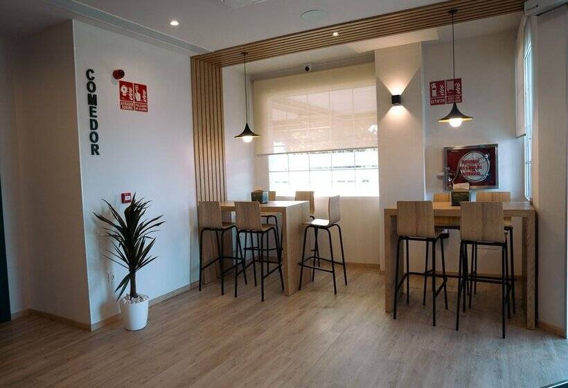 Hospedium Hotel Triana