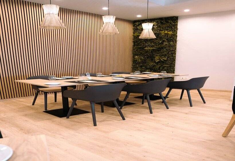 Hospedium Hotel Triana