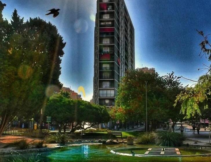 هتل Hostal Alhambra Tarragona