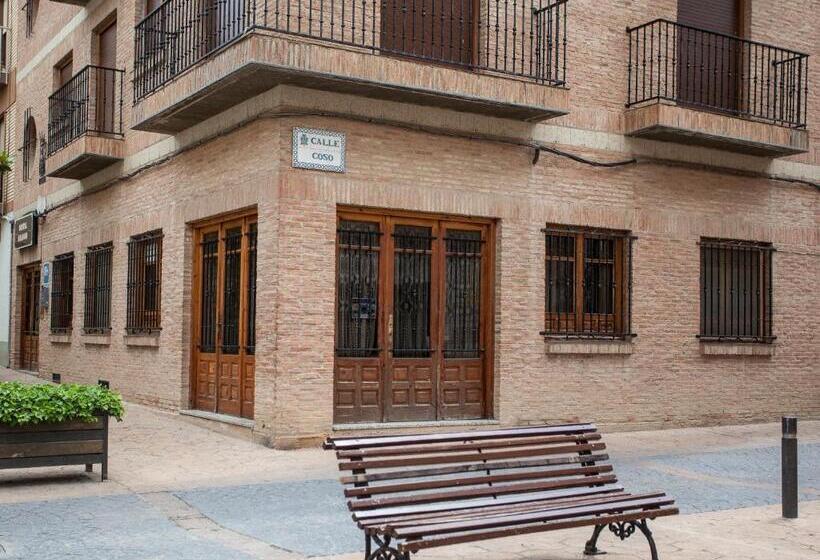 فندق Hostal Aragon