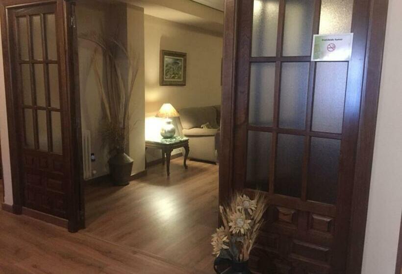 ホテル Hostal Argentino