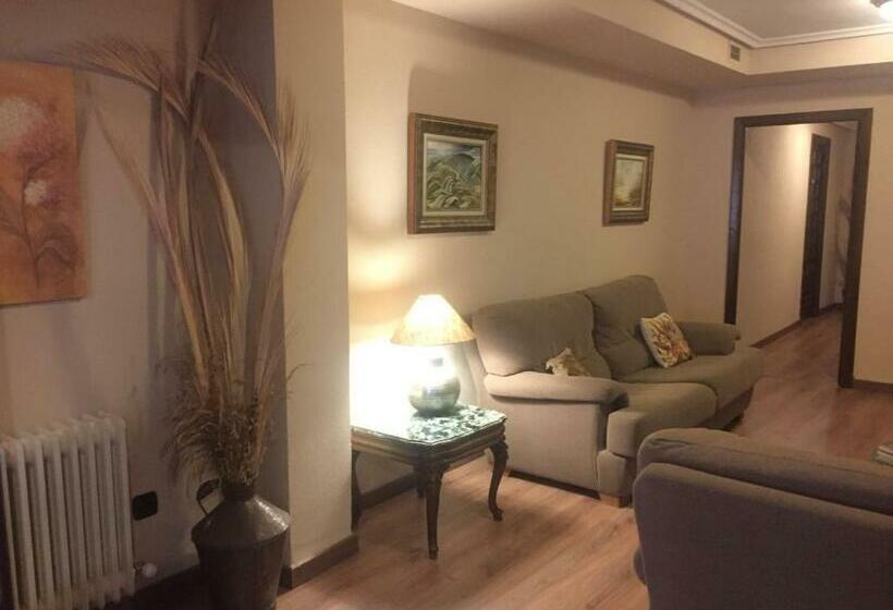 ホテル Hostal Argentino