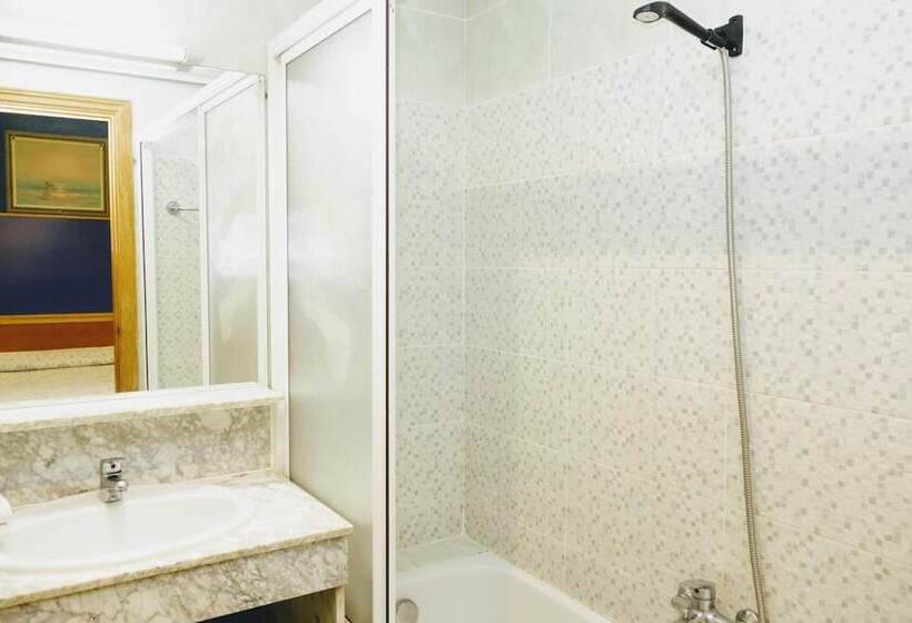 هتل Trípolis Toledo