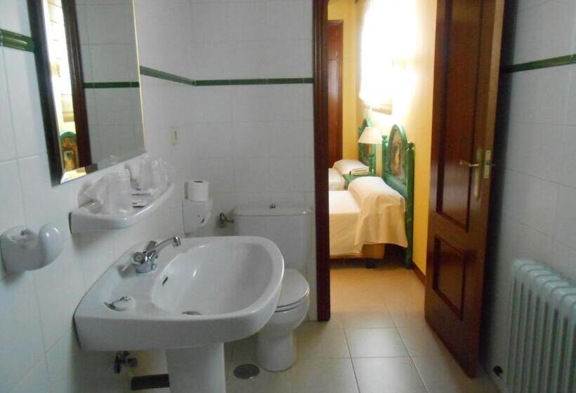 בית מלון כפרי Hostal Burgos