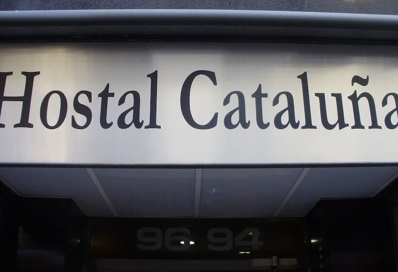 Отель Hostal Cataluña