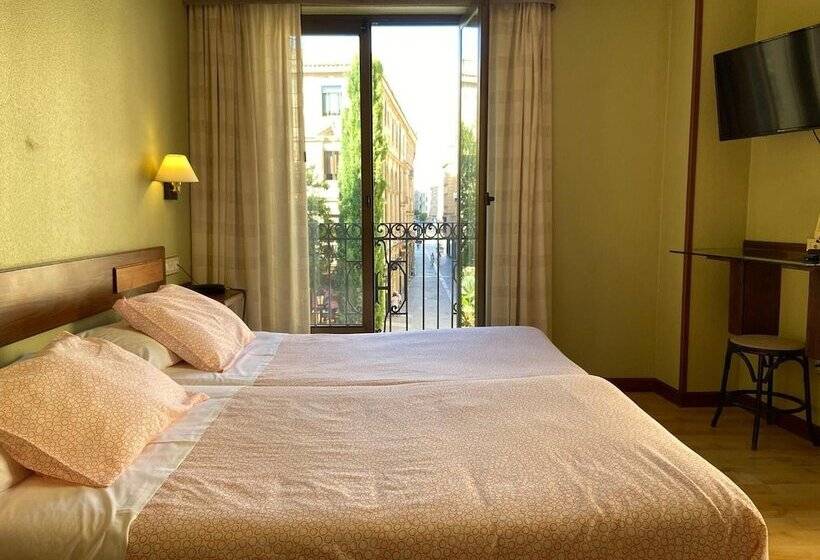 فندق Hostal Concejo