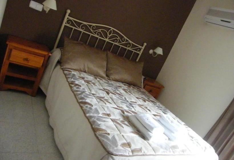 בית מלון כפרי Hostal Dulcinea