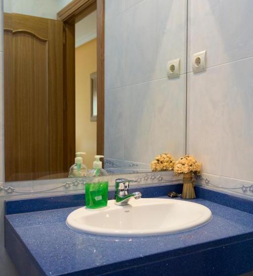 فندق Hostal Dulcinea