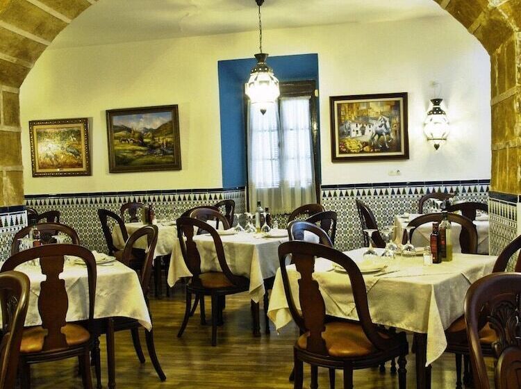 ホテル Hostal El Caballo Blanco