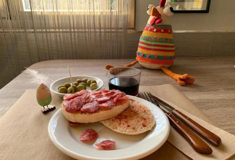 호텔 Hostal El Callejon