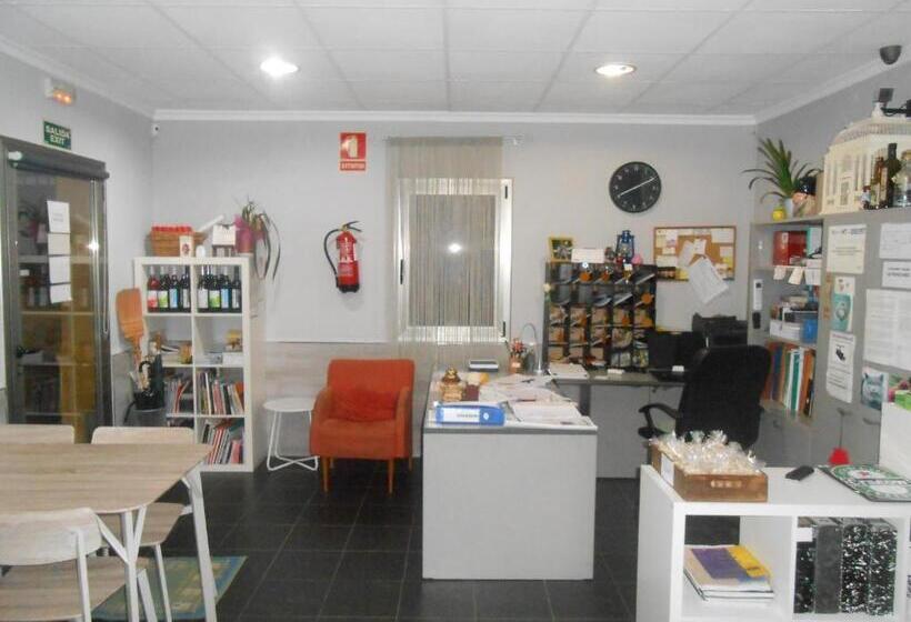 호텔 Hostal El Callejon