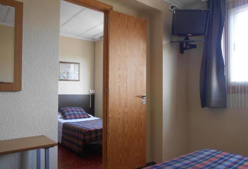 호텔 Hostal El Callejon